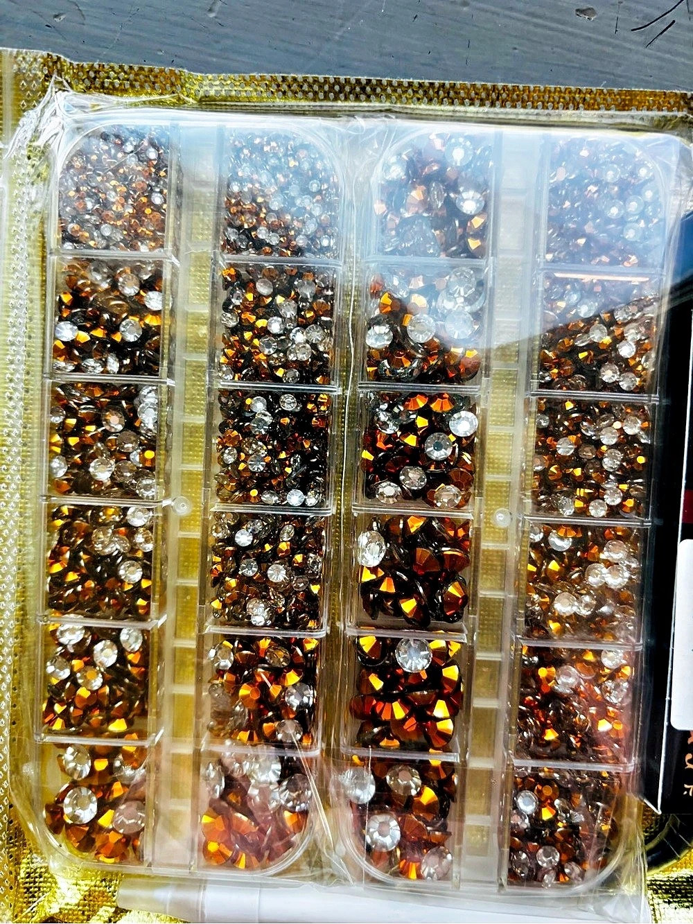 Bag repair kit Rhinestone Miniature Rhinestone Assortment Kit - Picture 3 of 4